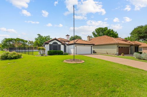 30388 Ledgemont, Georgetown, TX, 78628-1126 | Card Image