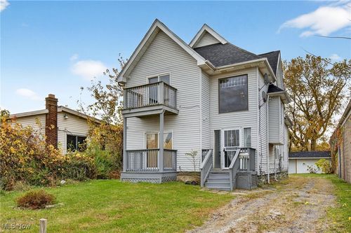 17620 Saint Clair Ave, Cleveland, OH, 44110-2515 | Card Image