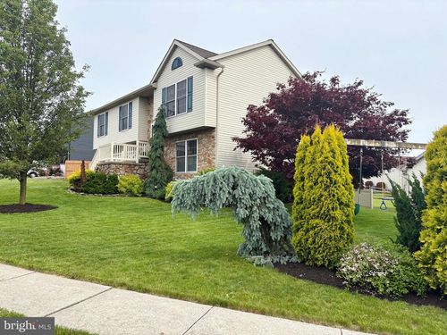 21 Georgie Ln, Richland, PA, 17087-9748 | Card Image