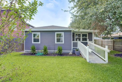 5523 Avenue O, Galveston, TX, 77551-4742 | Card Image