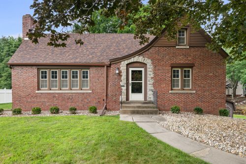 2601 12th St, Moline, IL, 61265-4708 | Card Image