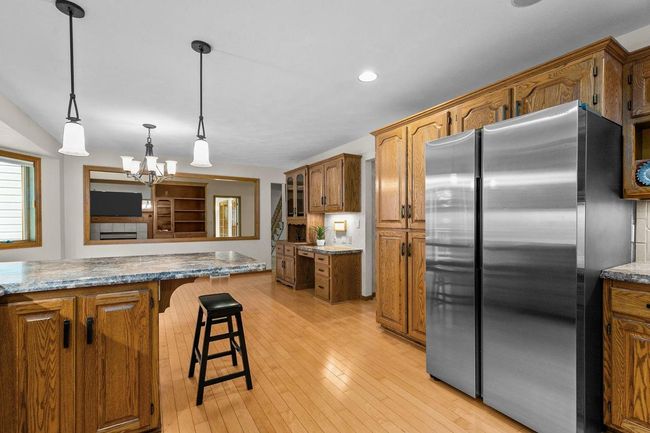 301 E Wayfarer Lane, House other with 4 bedrooms, 4 bathrooms and null parking in APPLETON WI | Image 10