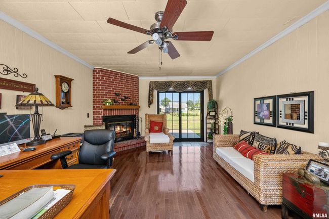 2707 56 Th Ave W, House other with 3 bedrooms, 1 bathrooms and null parking in Milan IL | Image 10