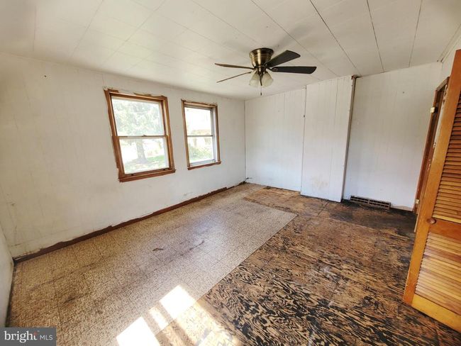 18918 Bradley St, House other with 3 bedrooms, 1 bathrooms and null parking in BARTON MD | Image 24