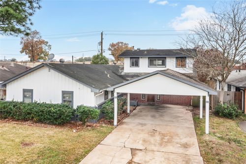 8406 Glen Valley Dr, Houston, TX, 77061-2301 | Card Image