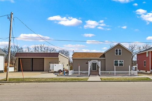 1716 Kilbourn Avenue, Tomah, WI, 54660 | Card Image