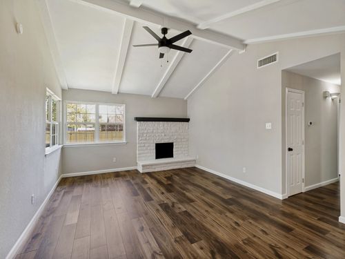 618 Via Corona, Mesquite, TX, 75150-3119 | Card Image