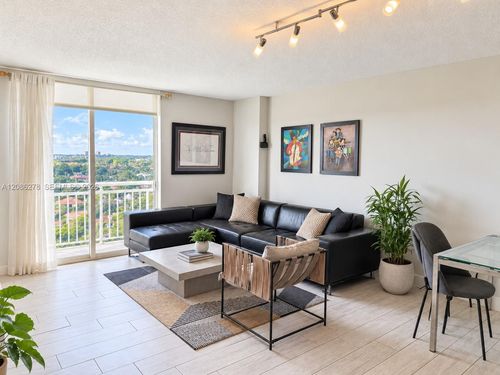 1408-3000 Coral Way, Miami, FL, 33145-3240 | Card Image