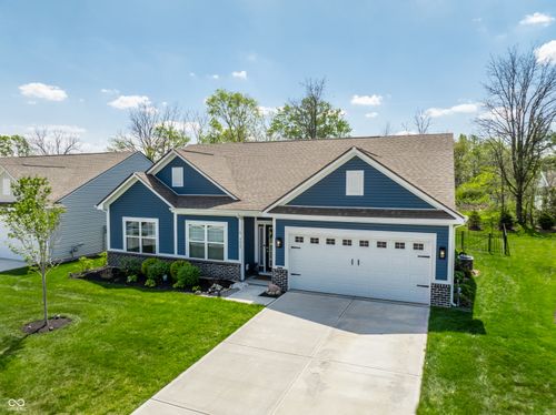 9885 Canyon Ln, Pendleton, IN, 46064-6444 | Card Image