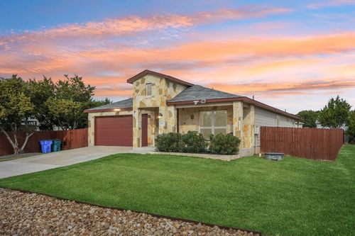 1909 Omaha Dr, Lago Vista, TX, 78645-2199 | Card Image