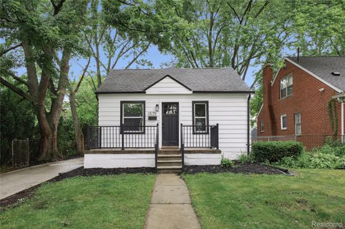 1579 Jewell St, Ferndale, MI, 48220-2665 | Card Image