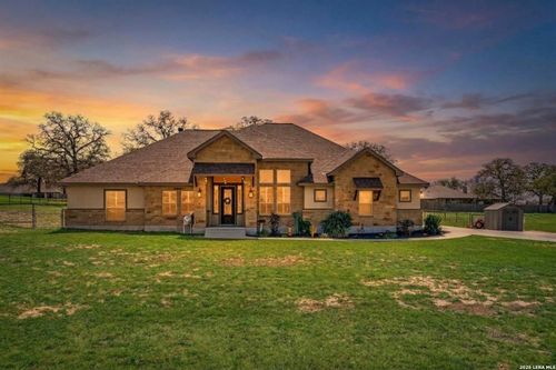 380 Abrego Lake Dr, Floresville, TX, 78114-6746 | Card Image