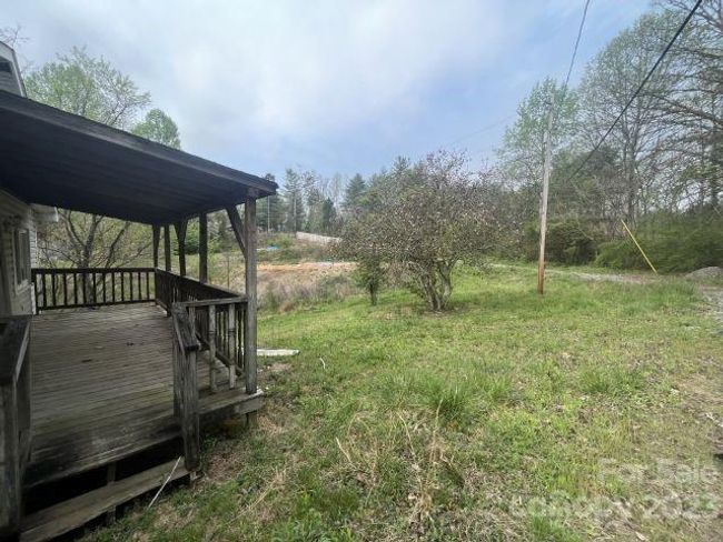 3028 Playmore Beach Rd, House other with 2 bedrooms, 1 bathrooms and null parking in Morganton NC | Image 7