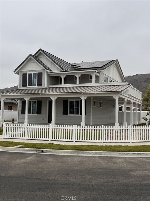 489 Wisteria St, Fillmore, CA, 93015-2247 | Card Image