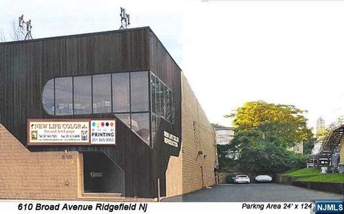 610 Broad Ave, Ridgefield, NJ, 07657-1626 | Card Image