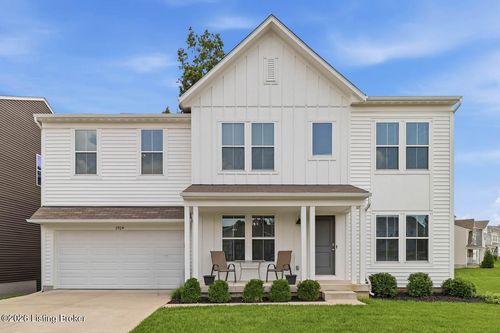 1924 Martingale Ln, Louisville, KY, 40245-3306 | Card Image