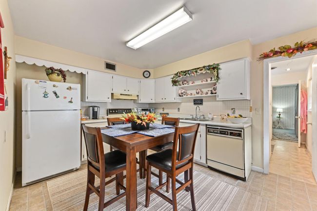 2104 S 26 Th St, House other with 3 bedrooms, 2 bathrooms and null parking in Fort Pierce FL | Image 12
