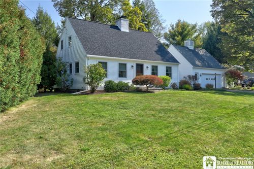 8 Ivy Ln, Lakewood, NY, 14750-1116 | Card Image