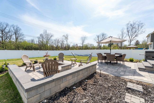 2512 E Maple Rd, House other with 4 bedrooms, 3 bathrooms and null parking in Troy MI | Image 37