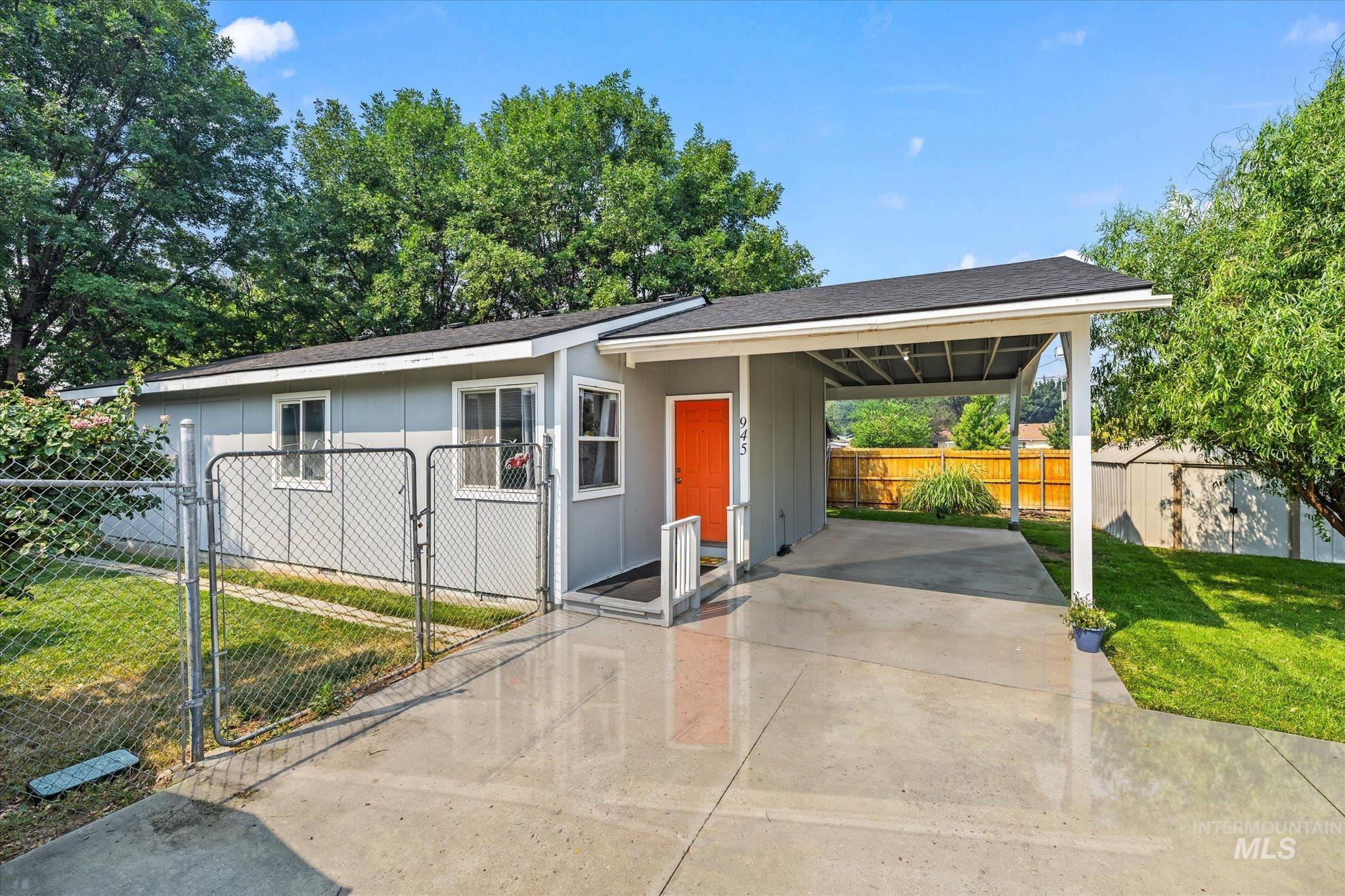 Dove Ln, Boise, ID 83704