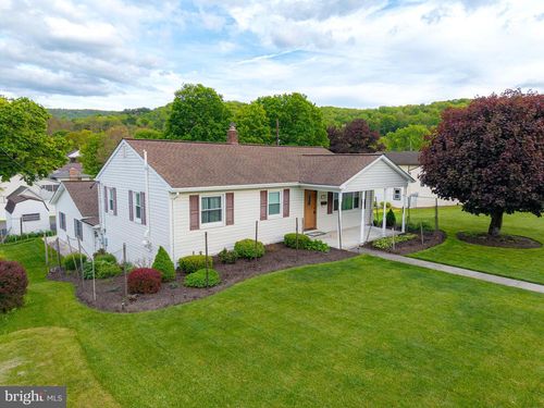 791 Echo Vale Dr, Bedford, PA, 15522-1915 | Card Image