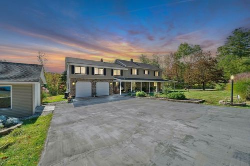 170 Timberidge Dr, Russell, MA, 01071-9750 | Card Image