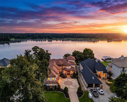19996 Crescent Ct, Montgomery, TX, 77356-4943 | Card Image