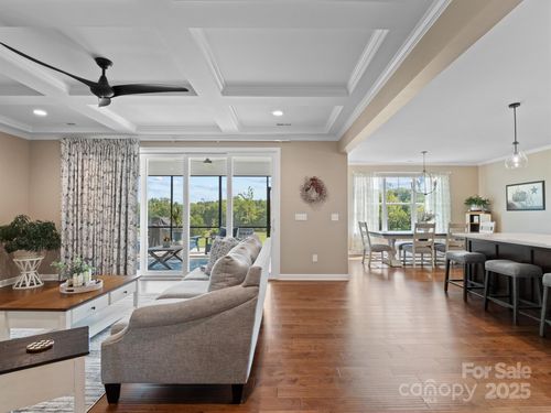 423 Lucky Dr Nw, Concord, NC, 28027-5655 | Card Image