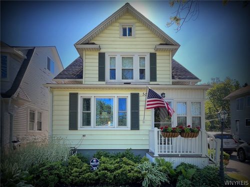52 Lakeview Pkwy, Lockport, NY, 14094-3305 | Card Image