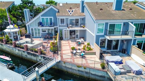 16178 Bimini Ln, Huntington Beach, CA, 92649-2054 | Card Image