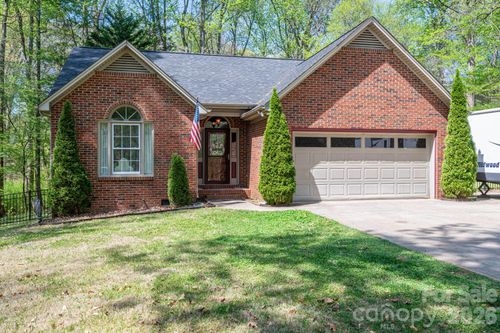 335 Cape Breton Trl, Gastonia, NC, 28056-8355 | Card Image