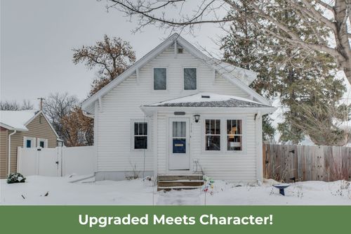 914 2nd St S, Moorhead, MN, 56560-3308 | Card Image