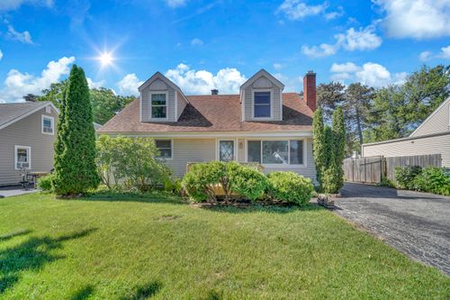 18843 W Deerpath Rd, Grayslake, IL, 60030-2108 | Card Image