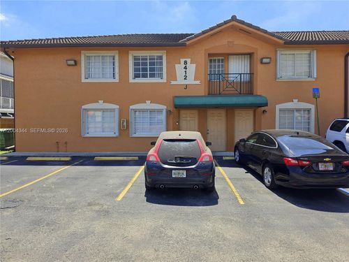 201j-8412 Nw 103rd St, Hialeah Gardens, FL, 33016-4691 | Card Image