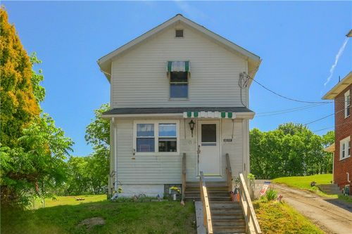 1133 Rosannah St, Ellwood City, PA, 16117-4018 | Card Image