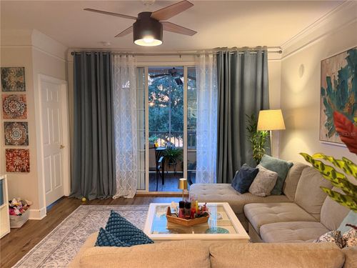 apt-204-3250 Corona Village Way, ORLANDO, FL, 32835-7590 | Card Image