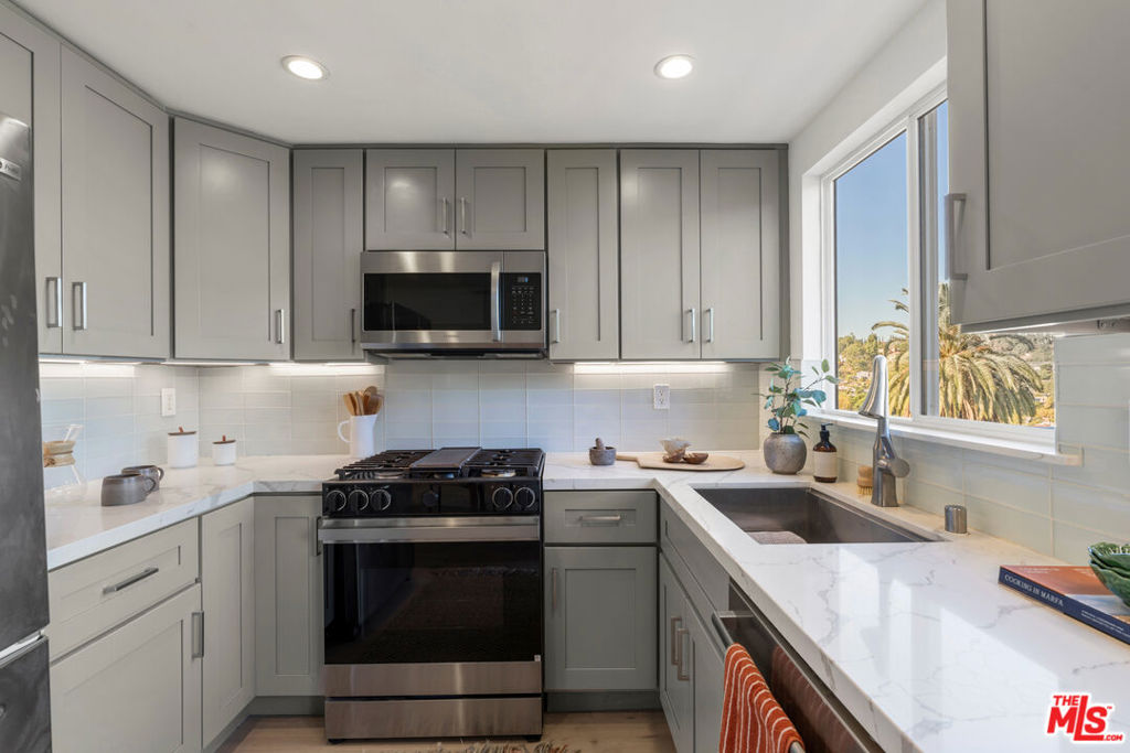 Residential in Los Angeles 4
