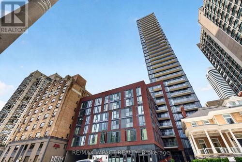 813-308 Jarvis St, Toronto, ON, M5B0E3 | Card Image
