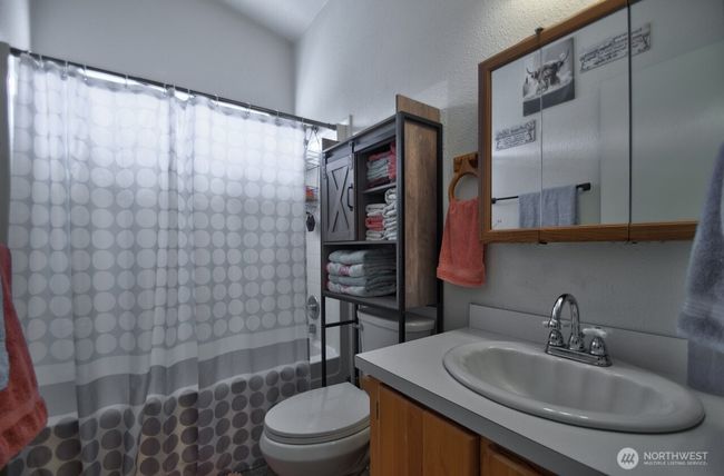 1159 King Rd, House other with 3 bedrooms, 2 bathrooms and 2 parking in Winlock WA | Image 14