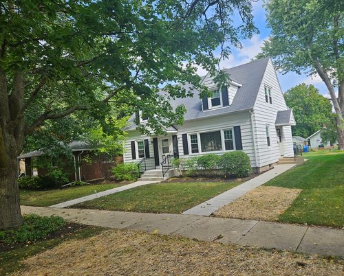 upper-521 Anderson Boulevard, Geneva, IL, 60134 | Card Image