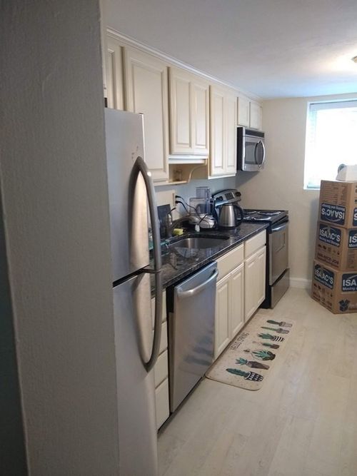 apt-1-16 Bryon Rd, Chestnut Hill, MA, 02467-3307 | Card Image