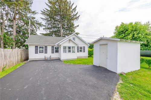 237 Heberle Rd, Irondequoit, NY, 14609-1802 | Card Image