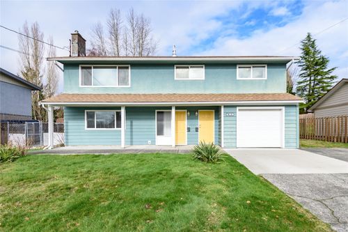 496 Sandowne Dr, Campbell River, BC, V9W5E4 | Card Image