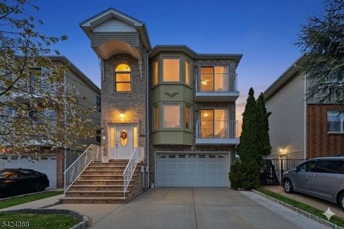 433 Linden Ave, Elizabeth, NJ, 07202-1709 | Card Image