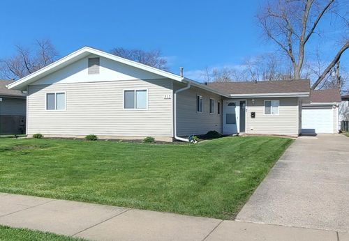 313 N Orchard Dr, Park Forest, IL, 60466-1140 | Card Image