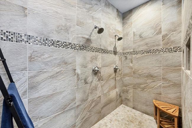 Expansive Primary Shower | Image 28