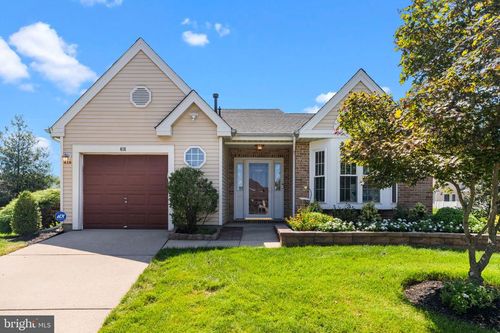 418 Elderberry Ct, MOUNT LAUREL, NJ, 08054-4941 | Card Image