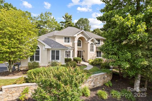 117 Founders Dr, Flat Rock, NC, 28731-9568 | Card Image