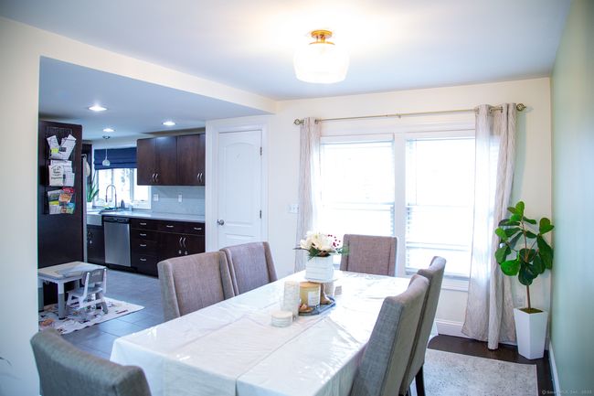 5 Shannon Rdg, House other with 3 bedrooms, 3 bathrooms and null parking in Danbury CT | Image 5