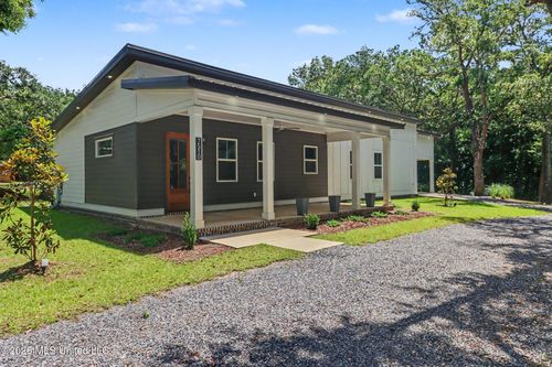 7510 Mahoney Dr, Pass Christian, MS, 39571 | Card Image